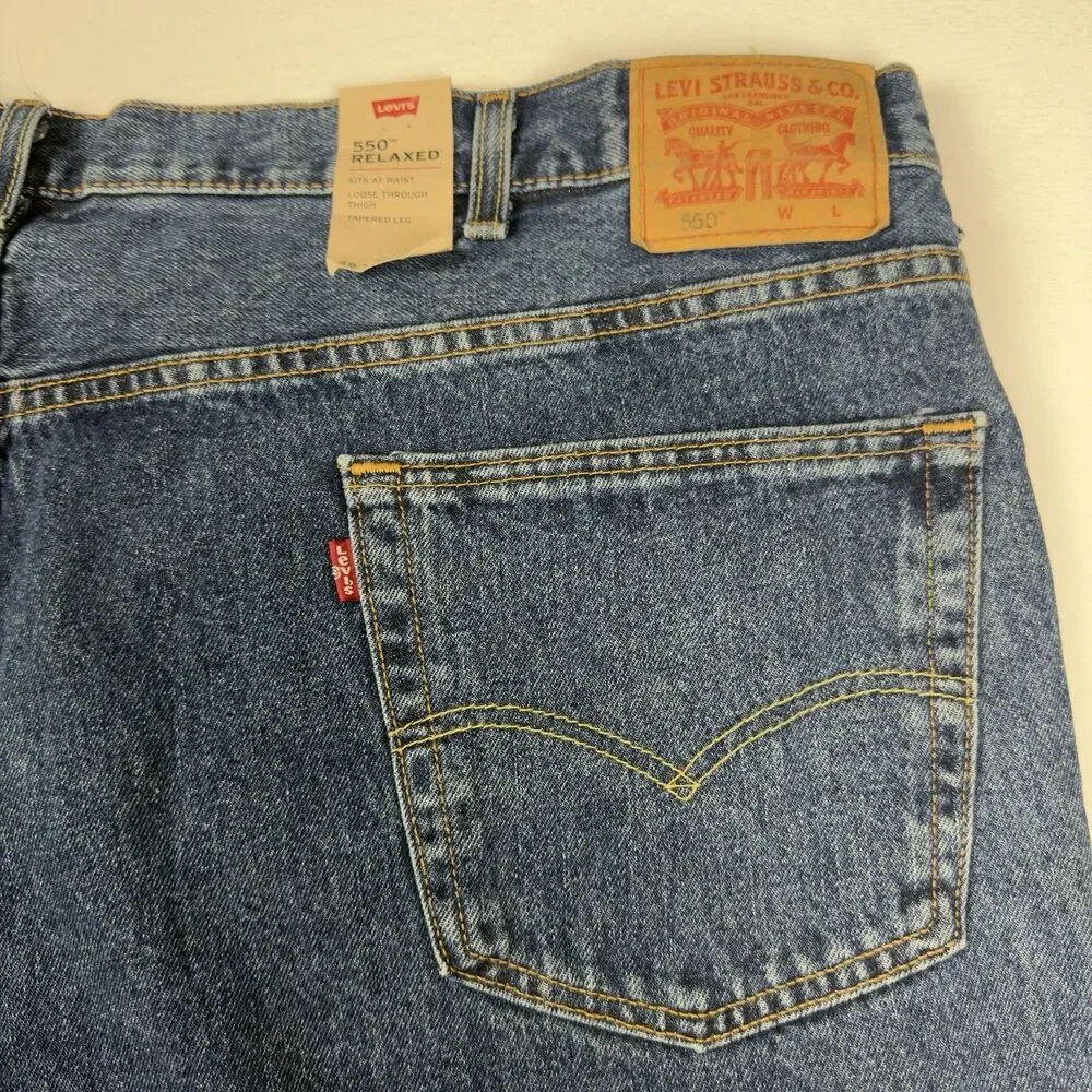 Levis 550 Jeans Men's 46x32 Big & Tall Tapered Leg Medium Wash Blue Denim NWT